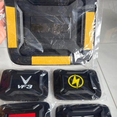 Phụ Kiện Xe Điện VinFast VF3: Nắp ốp sạc pin nhựa đúc nguyên khối, lắp đặt nhanh, giá 149.000đ 5