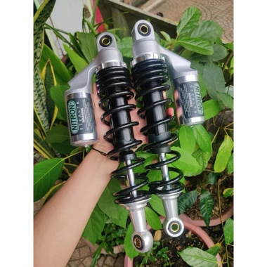 Phuộc sau NiTron 1:1 bình dầu Thái gắn Dream Wave - Axelo Cub, giảm còn 799.000₫ 3 Phuộc sau NiTron 1:1 bình dầu Thái gắn Dream Wave - Axelo Cub, giảm còn 799.000₫ 3