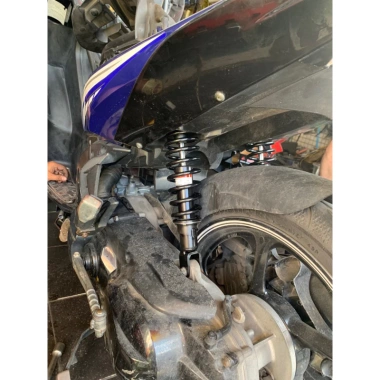Phuộc sau Yamaha Nouvo 4.5-6 Hiệu Esa size 305 nhập khẩu Malaysia Giá 650.000 4 Phuộc sau Yamaha Nouvo 4.5-6 Hiệu Esa size 305 nhập khẩu Malaysia Giá 650.000 4