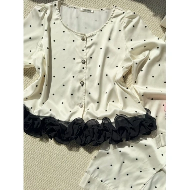 Pijama chất lụa chấm bi ren sóng nước tay dài + quần dài - Giá ưu đãi 199.999đ
