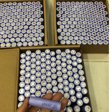 Pin 18.650 Samsung 33G 3.200mAh 3.7V xả 20A tháo khối - 12 tặng 1, giá chỉ 10.000đ 4