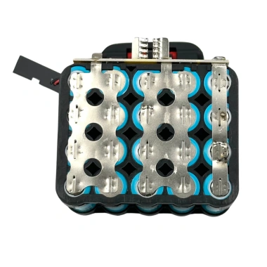 Pin 20Cell THPRO PLUS 8f Dòng Xả Cao, Chân Pin Phổ Thông, Đèn Báo, Giá 393.000 2 Pin 20Cell THPRO PLUS 8f Dòng Xả Cao, Chân Pin Phổ Thông, Đèn Báo, Giá 393.000 2
