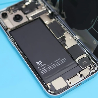 Pin Molithor Dung Lượng Cao 5.000mAh - Sạc nhanh, bảo vệ an toàn, giá 550.000 VNĐ