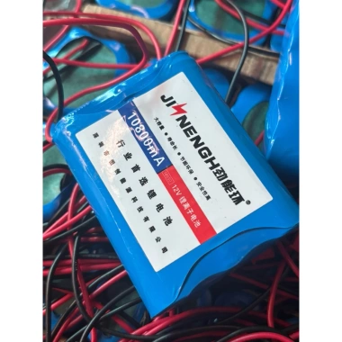 Pin sạc 18.650 3 viên 12V 10.800mA - Công suất cao, giá chỉ 128.888₫ 3 Pin sạc 18.650 3 viên 12V 10.800mA - Công suất cao, giá chỉ 128.888₫ 3