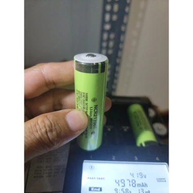 Pin sạc 18.650 3.400mAh và 21.700 4.900mAh - Đèn pin, sạc dự phòng, giảm còn 85.000đ 8