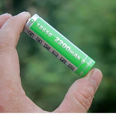 Pin sạc 18.650 4.2V 2.200-4.400mAh Lithium‑ion 6.000mAh siêu tốt - Đèn pin quạt mimi 6 Pin sạc 18.650 4.2V 2.200-4.400mAh Lithium‑ion 6.000mAh siêu tốt - Đèn pin quạt mimi 6
