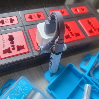 Pin sạc AA AAA 1.5V Beston sạc nhanh USB-C cho micro & điều khiển - 104.000 VND 8 Pin sạc AA AAA 1.5V Beston sạc nhanh USB-C cho micro & điều khiển - 104.000 VND 8