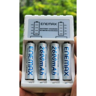 Pin sạc Enemax 4.600mAh 4 AA – Sạc nhanh cho karaoke, đồng hồ, máy ảnh, giá 179.280₫