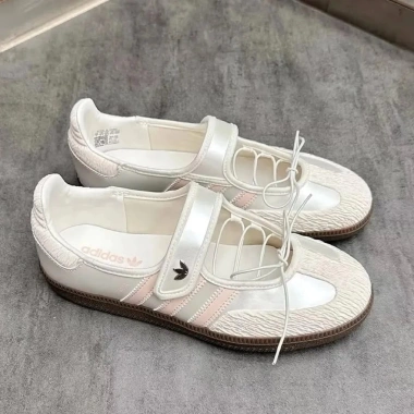 PoPo Sneaker 2.025 Giày Sục Búp Bê Xinh Xắn, Giá Ưu Đãi 400k, Thoáng Khí và Bám Đáy