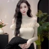 Pure Desire – Áo sơ mi nữ Slim-fit Vai Lưới Ren, ôm hơn, giảm tuổi, 115.689₫ 7