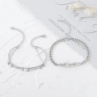 Quà 8/3 Vòng Tay Đôi Soaring Hearts Titanium Không Gỉ Tặng Người Yêu Nam Nữ 10