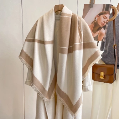 Quà Tặng Khăn Choàng Cashmere Vuông JIRAMI Cao Cấp Hộp Sang Trọng Giảm Giá Đến 590k Cho Mùa Đông Lễ Tết 5