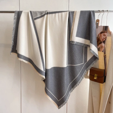 Quà Tặng Khăn Choàng Cashmere Vuông JIRAMI Cao Cấp Hộp Sang Trọng Giảm Giá Đến 590k Cho Mùa Đông Lễ Tết 8