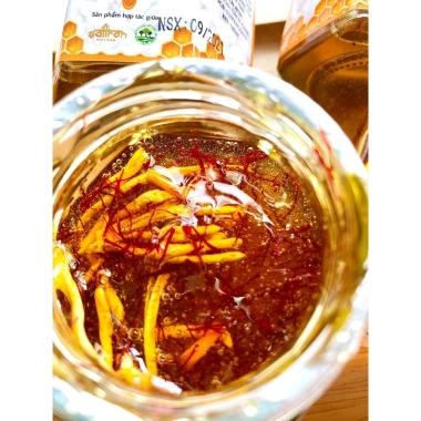 Quà Tết sức khỏe mẹ: Mật ong ngâm saffron, Đông trùng hạ thảo, Trà táo đỏ – 450k