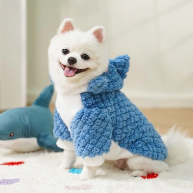 Quần áo cá mập mùa đông cho thú cưng - Lông cừu dày ấm, giảm còn 362.681đ
