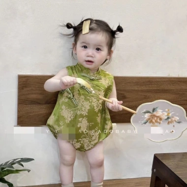 Quần Áo Cho Bé Mùa Hè Jumpsuit Sườn Xám Nút Chéo Hanfu Trung Quốc 7.7 - Giá Ưu Đãi