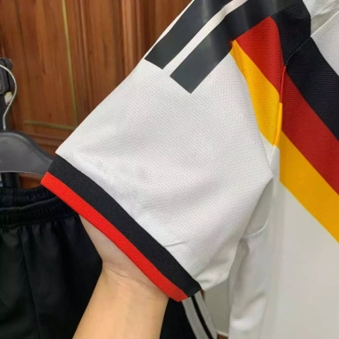 Quần áo đá bóng đội tuyển Đức WorldCup 2.026 - Vải mè Thái Caro co giãn 4 chiều, thoáng mát, thấm hút tốt, giá 220k