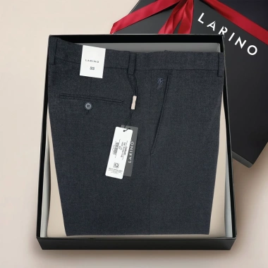 Quần Âu Nam LARINO Ống Đứng Công Sở Lịch Lãm Cao Cấp Tôn Dáng Hạn Nhăn 272k