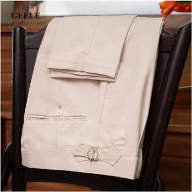 Quần âu nam Sidetab cạp cao Regular, vải rayon tự nhiên, thoáng mát - Geele 379.500đ 6