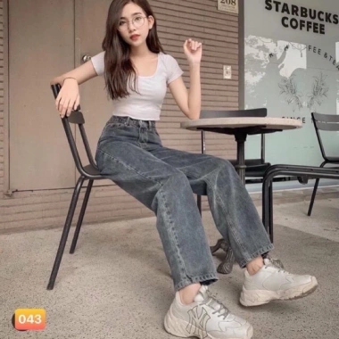 Quần Bò Ống Rộng Rách Hông Đùi - Cá Tính Trẻ Trung, Hot Trend, Giá 149.000₫ 7