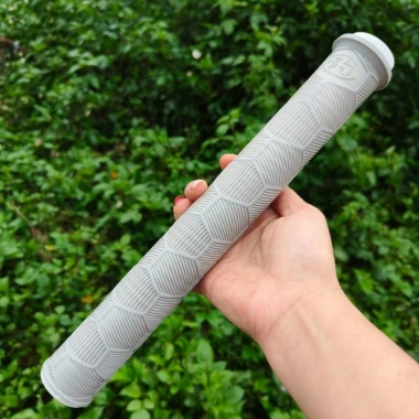 Quấn Cán Cần Câu Màng Co Tự Rút 3D - Bọc Cao Su, Vòng Chống Trôi - 29.900đ