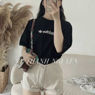 Quần đùi jeans bò Quảng Châu nhiều màu - Giá 150.000 VNĐ, chất bền, phong cách trẻ