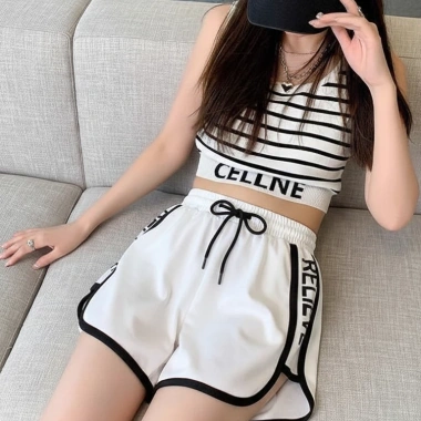 Quần đùi nữ ngắn mạc nhà thể thao, dáng rộng thoải mái - Giá chỉ 18.999₫ 2