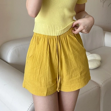 Quần đùi nữ ống rộng cạp chun bigsize, chất liệu mềm, thoáng mát, giá 60.000₫ 2
