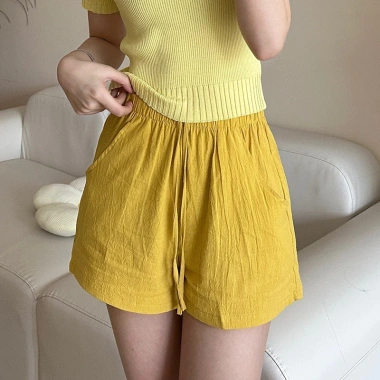 Quần đùi nữ ống rộng cạp chun bigsize, chất liệu mềm, thoáng mát, giá 60.000₫ 6