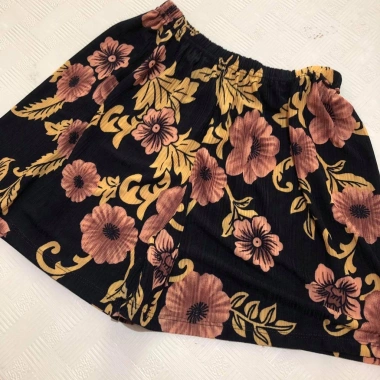 Quần đùi nữ thái họa tiết thun mát, quần sooc co giãn siêu rẻ 39k (giá gốc 47k) 11 Quần đùi nữ thái họa tiết thun mát, quần sooc co giãn siêu rẻ 39k (giá gốc 47k) 11