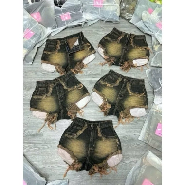 Quần đùi short jean nữ cạp cao, túi tua lộ túi thời trang - Giá chỉ 129.000 VND