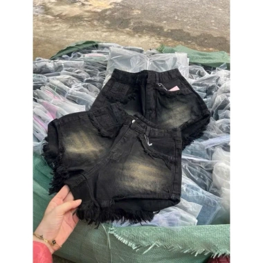 Quần đùi short jean nữ cạp cao, túi tua lộ túi thời trang - Giá chỉ 129.000 VND 10 Quần đùi short jean nữ cạp cao, túi tua lộ túi thời trang - Giá chỉ 129.000 VND 10