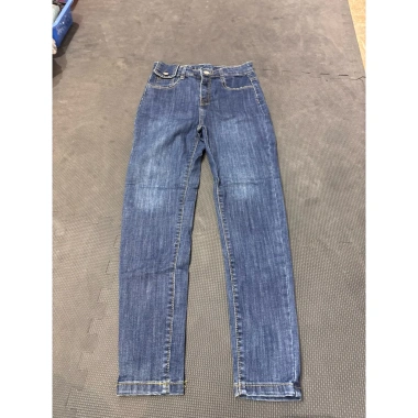 Quần jean A21 thời trang, chất liệu mềm, giảm giá 40.000đ - Giá gốc 48.400đ