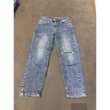 Quần jean A21 thời trang, chất liệu mềm, giảm giá 40.000đ - Giá gốc 48.400đ