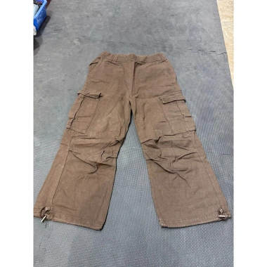 Quần jean A21 thời trang, chất liệu mềm, giảm giá 40.000đ - Giá gốc 48.400đ 9 Quần jean A21 thời trang, chất liệu mềm, giảm giá 40.000đ - Giá gốc 48.400đ 9