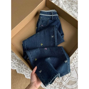 Quần jean denim ống đứng thêu nơ ren phong cách Hàn Quốc, giá chỉ 300.000 VND 6