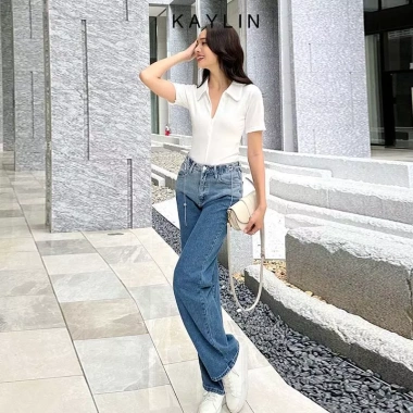 Quần Jean Kaylin Dáng Suông Basic và Belt, Denim Dày Dặn, Giá Giảm 540k Quần Jean Kaylin Dáng Suông Basic và Belt, Denim Dày Dặn, Giá Giảm 540k