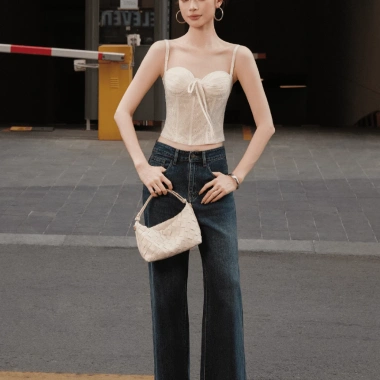 Quần Jean Kaylin Form Suông Basic phối dây Denim dày dặn – Phong cách N2.325 Giá 600k
