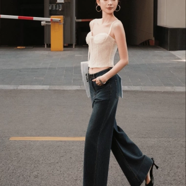 Quần Jean Kaylin Form Suông Basic phối dây Denim dày dặn – Phong cách N2.325 Giá 600k