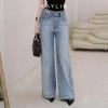Quần jean Kaylin form suông, denim dày dặn, nút phối Hè 2.025 - Giá 600k 5