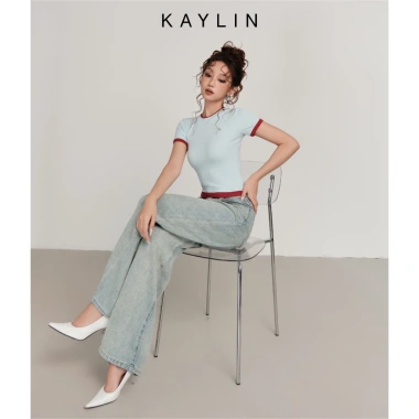 Quần Jean Kaylin Form Suông Denim Dày Dặn, Thêu Hình Retro - Giá 559.500₫ 3
