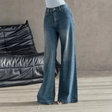 Quần jean Kaylin form suông ống loe Denim phong retro - Chỉ 600.000đ (giá gốc 732.000đ) 4