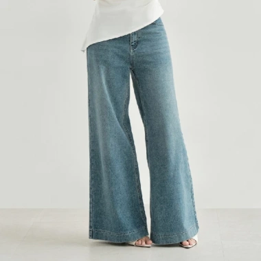 Quần jean Kaylin form suông ống loe Denim phong retro - Chỉ 600.000đ (giá gốc 732.000đ) 5