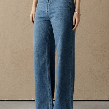 Quần Jean KAYLIN suông dài form basic denim dày dặn Retro BST Tháng 3 2 Quần Jean KAYLIN suông dài form basic denim dày dặn Retro BST Tháng 3 2