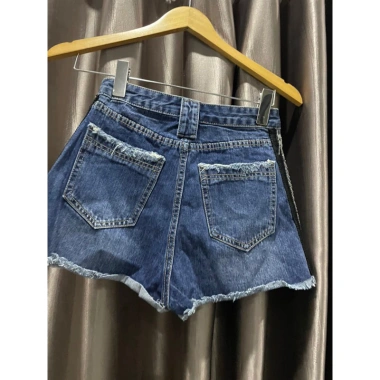 Quần Jean Ngắn August Design New York - Giá chỉ 650.000, giảm tới 20%