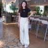Quần Jean Nữ GUNO Cạp Cao Ống Suông Trơn Màu Đen Giá chỉ 399.000 2