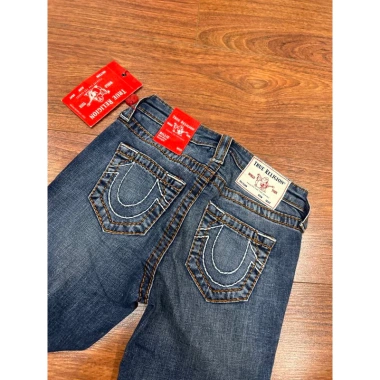 Quần jean ông địa NewTag SZ25 co dãn nhẹ, giảm giá chỉ 999.000₫
