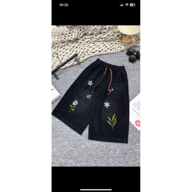 Quần Jeans Baggy Ngố Thổ Dày Mềm Giá Sỉ 180k Siêu Rẻ Phong Cách Độc Đáo