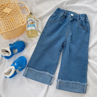 Quần Jeans Bé Gái Ống Suông Lưng Thun Gấu Xắn Tua Nhẹ Vải Bò Mềm Mịn - Giá 199k 4