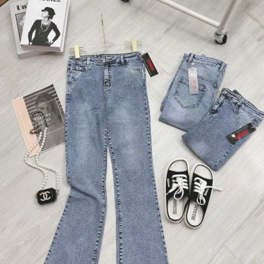 Quần Jeans bò loe form nhỏ dáng ôm co dãn nhẹ 4 chiều Giá chỉ 127k giảm mạnh